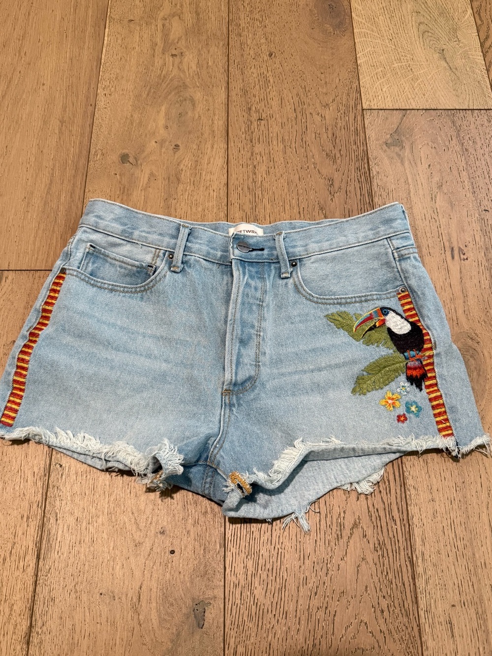 Driftwood Goldie Shorts - Picture 2 of 6